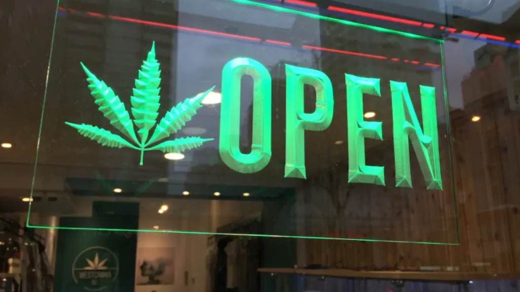 Two more Illinois cannabis businesses organize